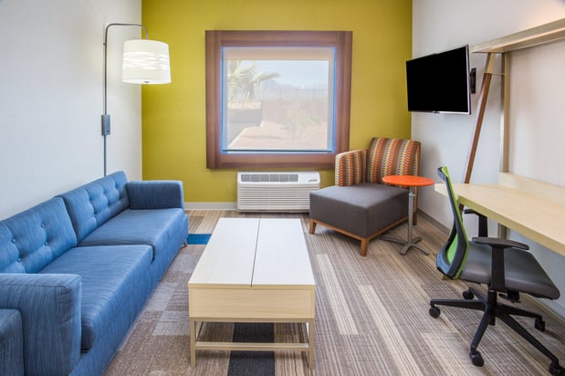 Images Holiday Inn Express & Suites Pahrump by IHG