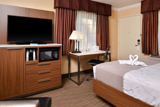 Images Best Western Hollywood Plaza Inn Hotel - Hollywood Walk of Fame LA