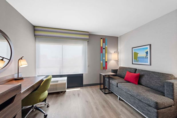 Images Hampton Inn by Hilton Los Angeles Airport