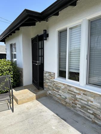 Images Akua Addiction Treatment Center For Men - Costa Mesa