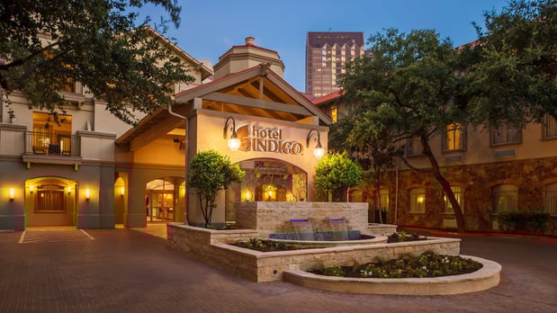 Images Hotel Indigo San Antonio-Riverwalk by IHG