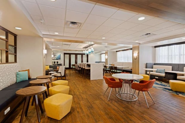 Images Hampton Inn Jacksonville-I-295 East/Baymeadows