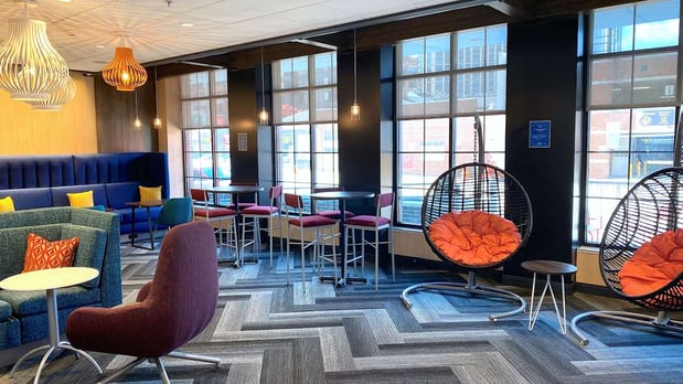Images Tru by Hilton Baltimore Harbor East