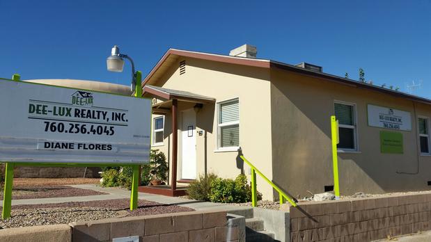 Images Dee-Lux Realty, Inc
