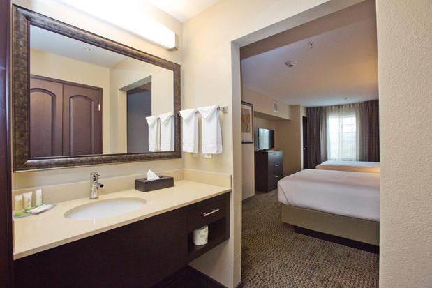 Images Staybridge Suites Austin South Interstate Hwy 35 by IHG
