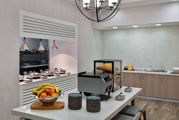Images Hilton Garden Inn Tampa Airport Westshore