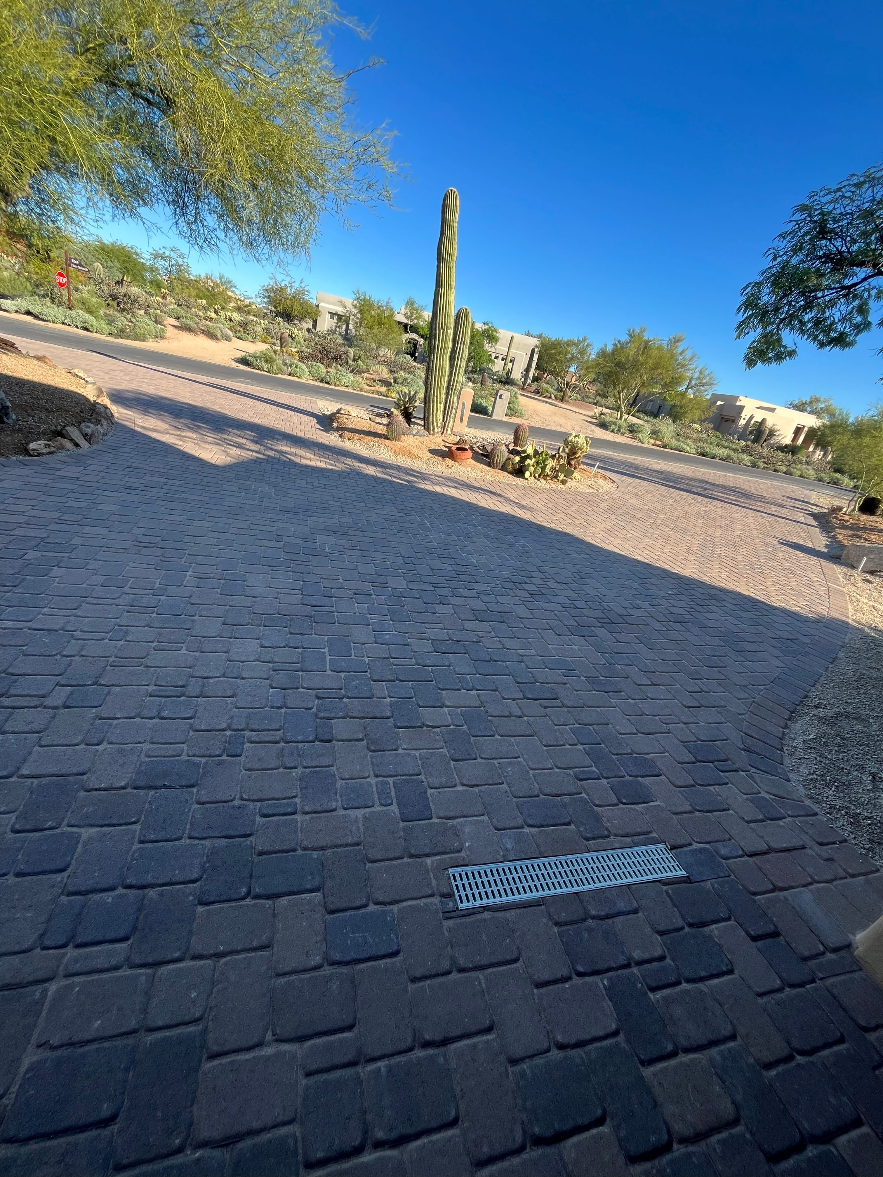 Looking for experienced driveway pavers in Scottsdale? Mountainscape South Landscaping offers complete landscaping and hardscaping services, including paving stone patios, retaining walls, turf installation, and artificial turf maintenance for low-maintenance, high-impact outdoor spaces.