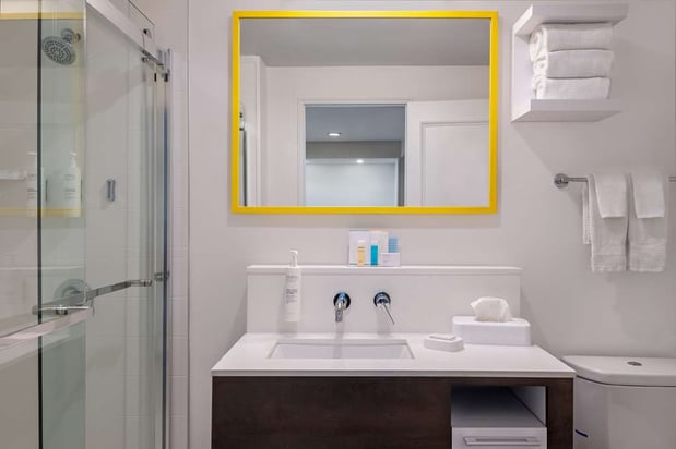 Images Hampton Inn & Suites Stamford