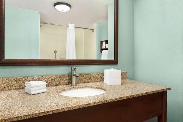 Images Hampton Inn & Suites Outer Banks/ Corolla