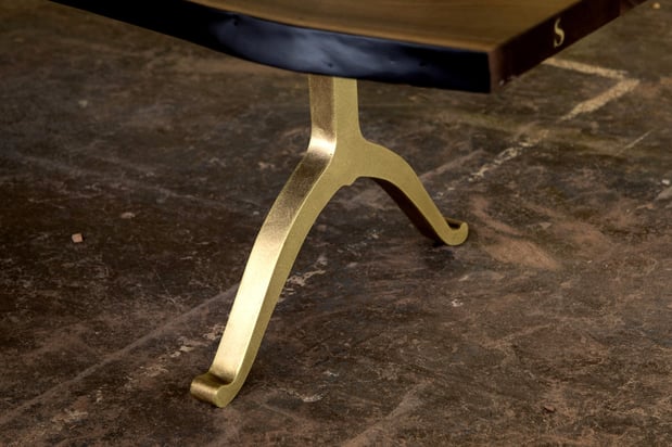 Images SENTIENT Furniture