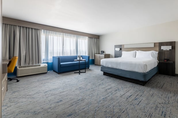 Images Holiday Inn Express Van Nuys by IHG
