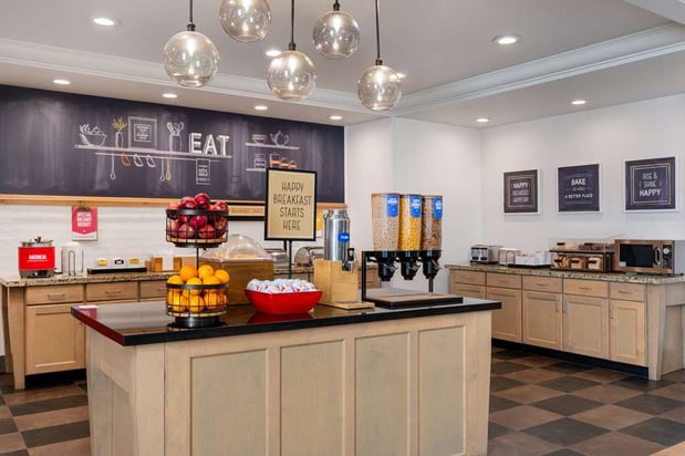 Images Hampton Inn & Suites Dodge City