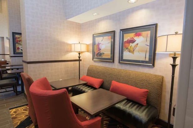 Images Hampton Inn & Suites Bismarck Northwest