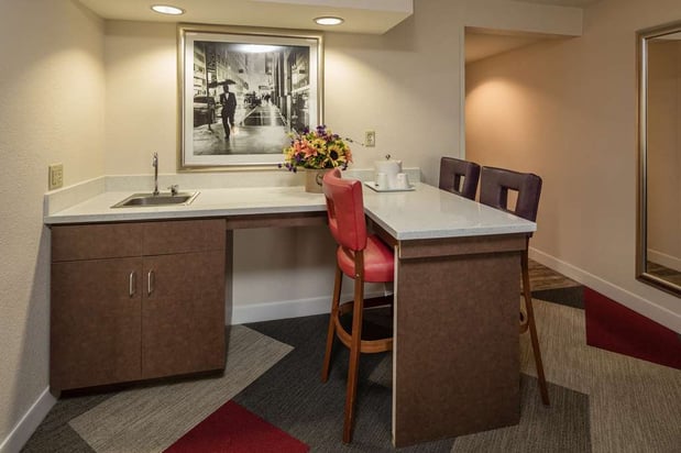Images Hampton Inn San Francisco-Airport