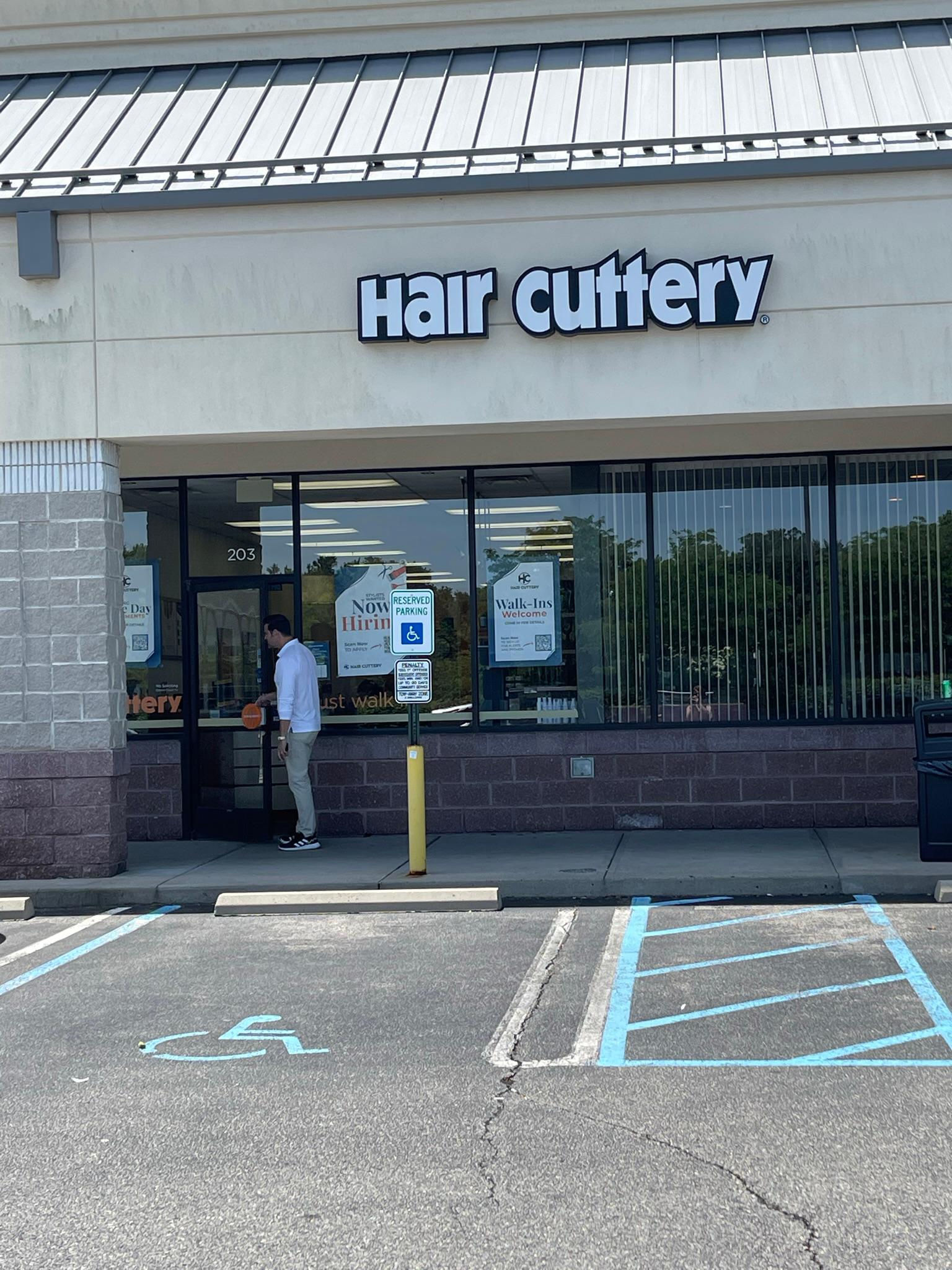 The front entrance of Hair Cuttery at Summerfield Shopping Center.