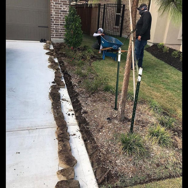 Images GQ Landscaping & Lawn Care Services