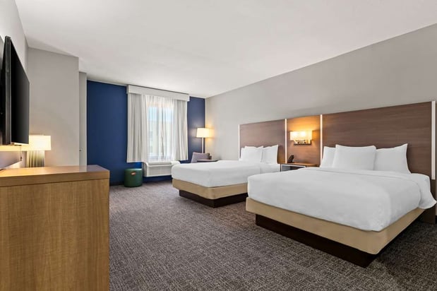 Images Spark by Hilton Catoosa Tulsa