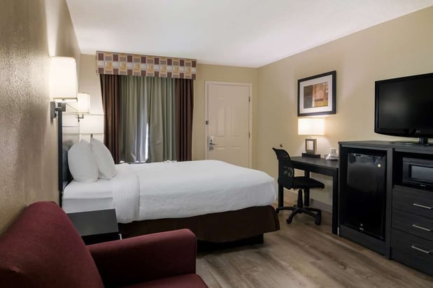 Images SureStay Plus by Best Western Jackson