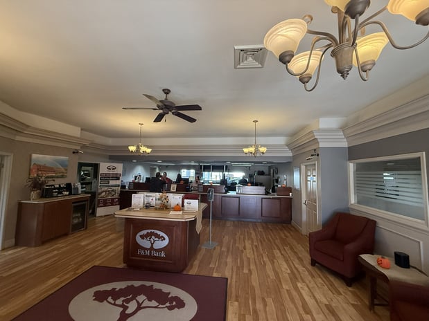 Images F&M Bank Broadway