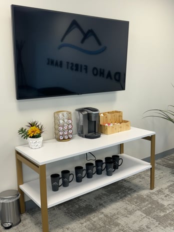 Images Idaho First Bank Home Office