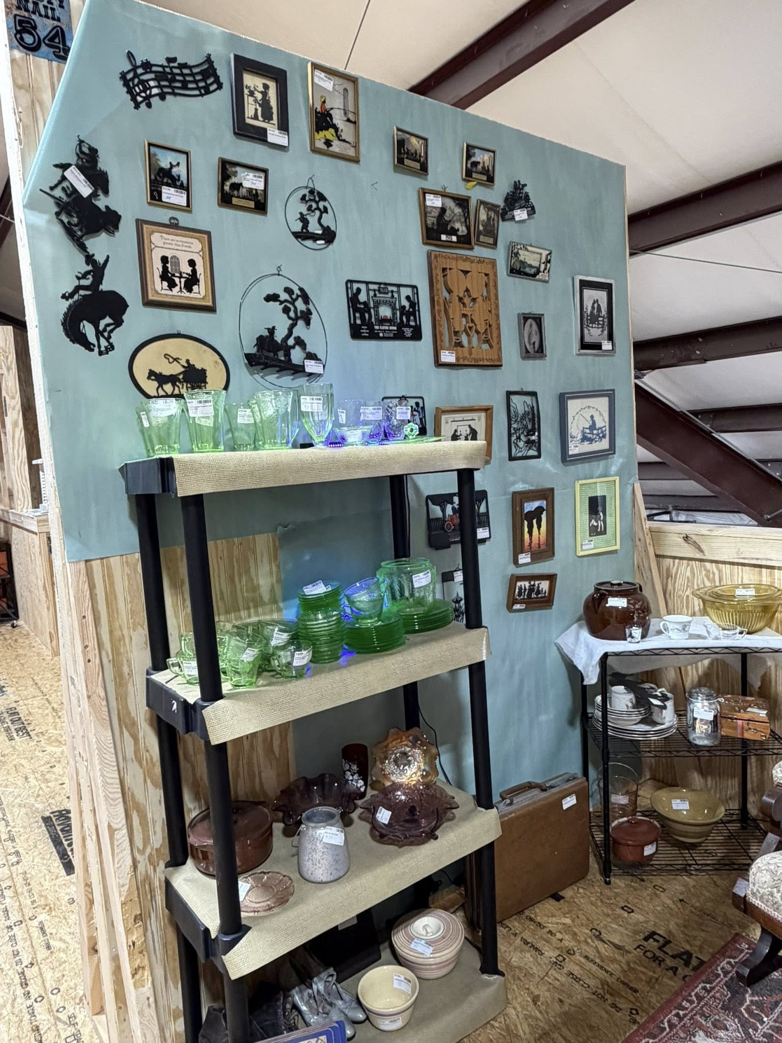 The Rusty Nail Vintage Market Image