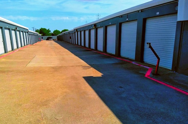Images Best Little Warehouse In Texas