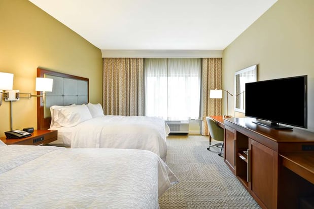 Images Hampton Inn & Suites Charleston Airport