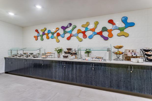 Images Holiday Inn Columbus by IHG