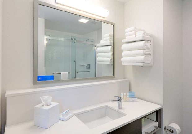 Images Hampton Inn Irvine Spectrum Lake Forest
