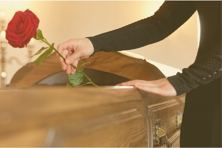 Bild 1 Bestattungsdienst Philipp Leicher in Traunreut