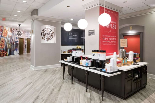 Images Hampton Inn & Suites Memphis-Beale Street