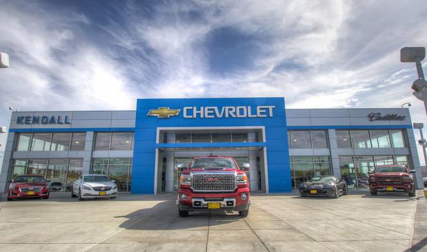 Images Kendall Cadillac of Nampa