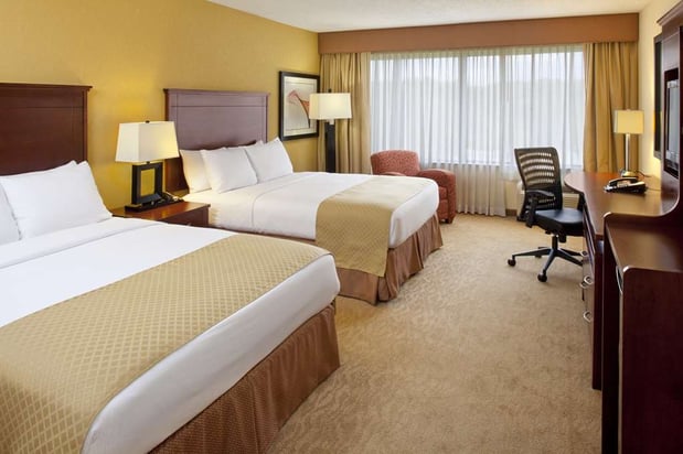 Images DoubleTree by Hilton Hotel Fayetteville