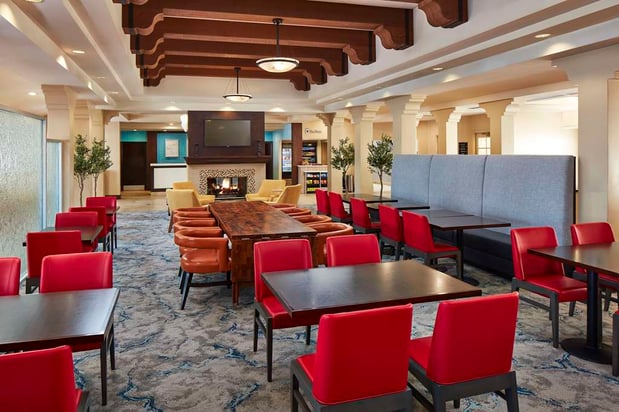 Images Hilton Garden Inn Valencia Six Flags