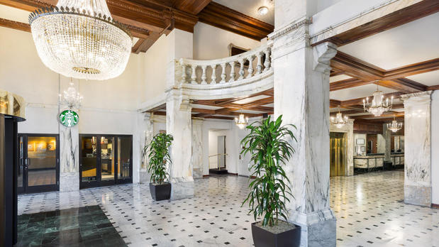 Images Hotel Whitcomb