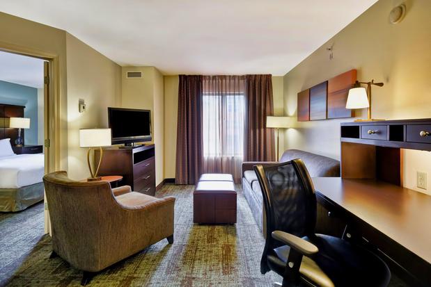 Images Staybridge Suites Middleton/Madison-West by IHG