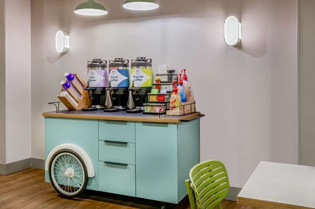 Images Spark by Hilton Denver International Airport