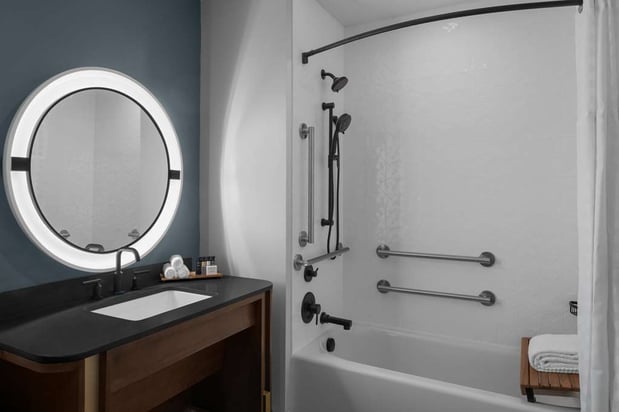 Images Hotel West & Main Conshohocken Philadelphia, Tapestry by Hilton