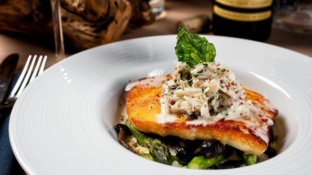 Images Drift Kitchen & Bar - Lido Beach Resort