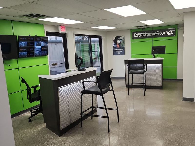 Images Extra Space Storage