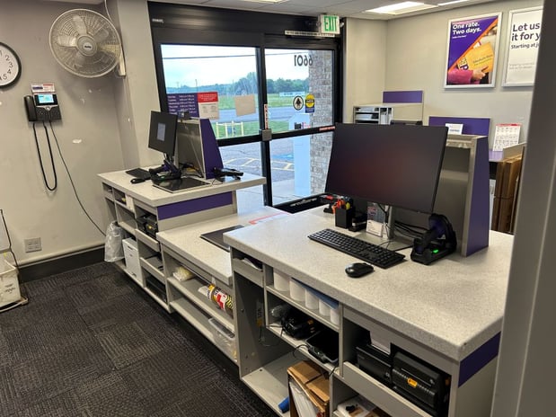 Images FedEx Office Print & Ship Center