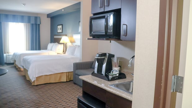 Images Holiday Inn Express & Suites Morton Peoria Area by IHG
