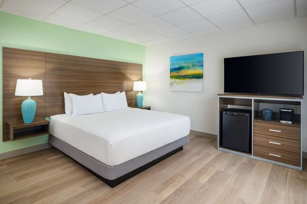 Images Best Western Naples Inn & Suites