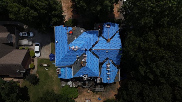 Images Valle's Roofing & Construction