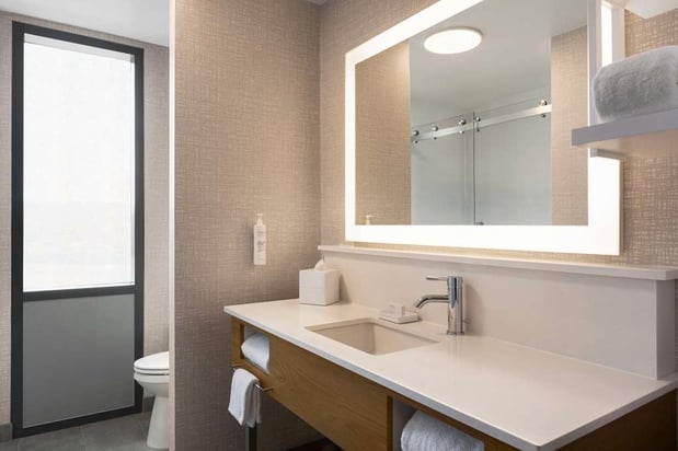 Images Hampton Inn & Suites San Mateo-San Francisco Airport