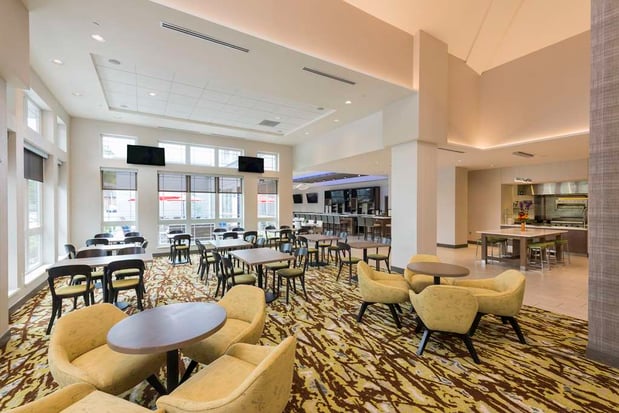Images Hilton Garden Inn Grand Rapids East