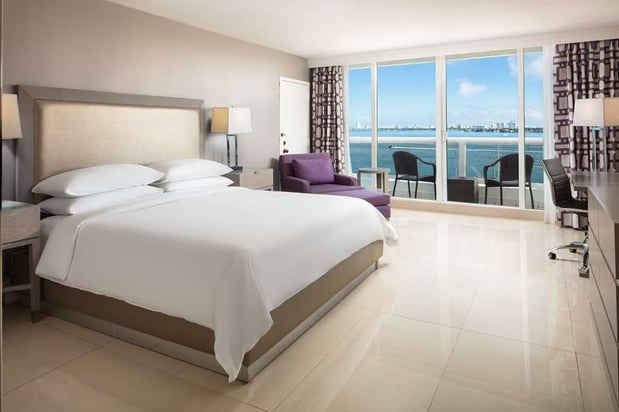 Images DoubleTree by Hilton Grand Hotel Biscayne Bay