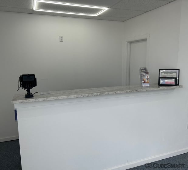 Images CubeSmart Self Storage