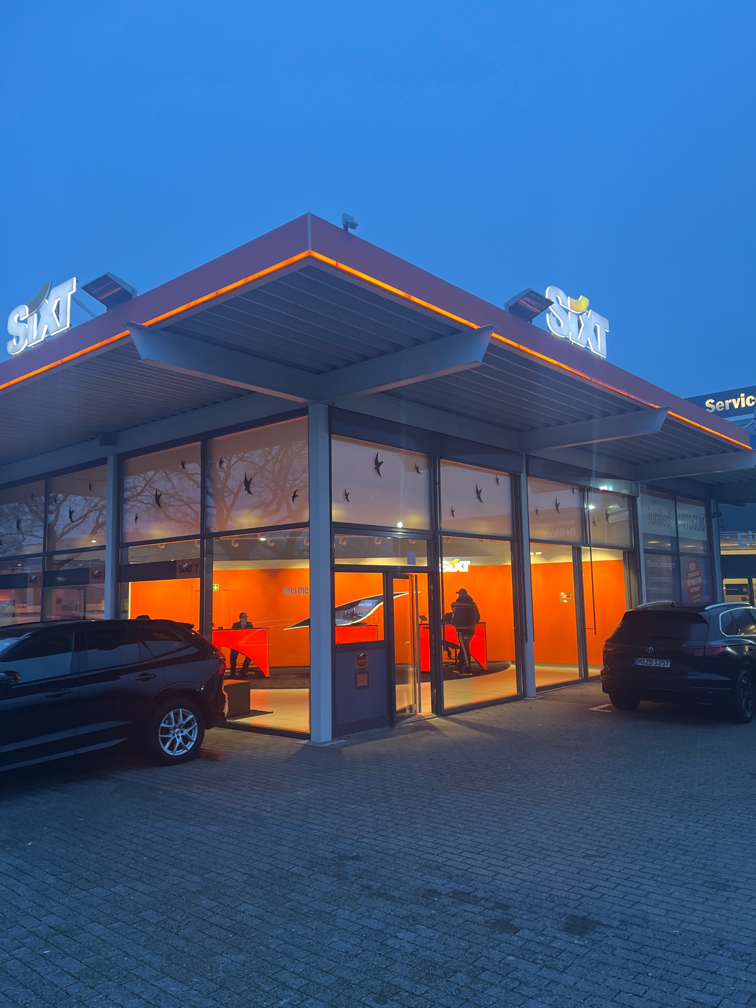 SIXT Autovermietung Mönchengladbach, Lehmkuhlenweg 8 in Mönchengladbach