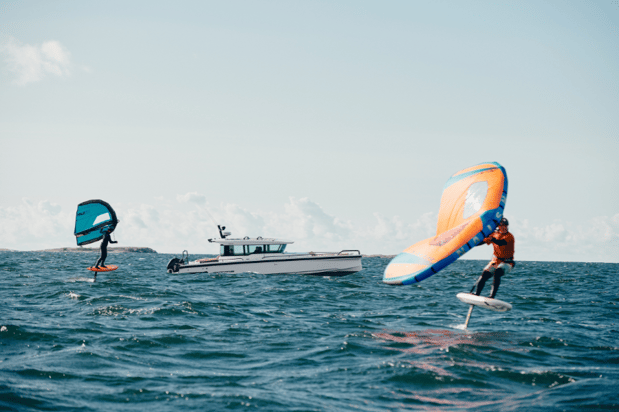 Images SeaEO Luxury Boat Charters